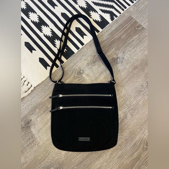 Vera Bradley Iconic Triple Zip Hipster in Classic Black - Picture 2 of 9